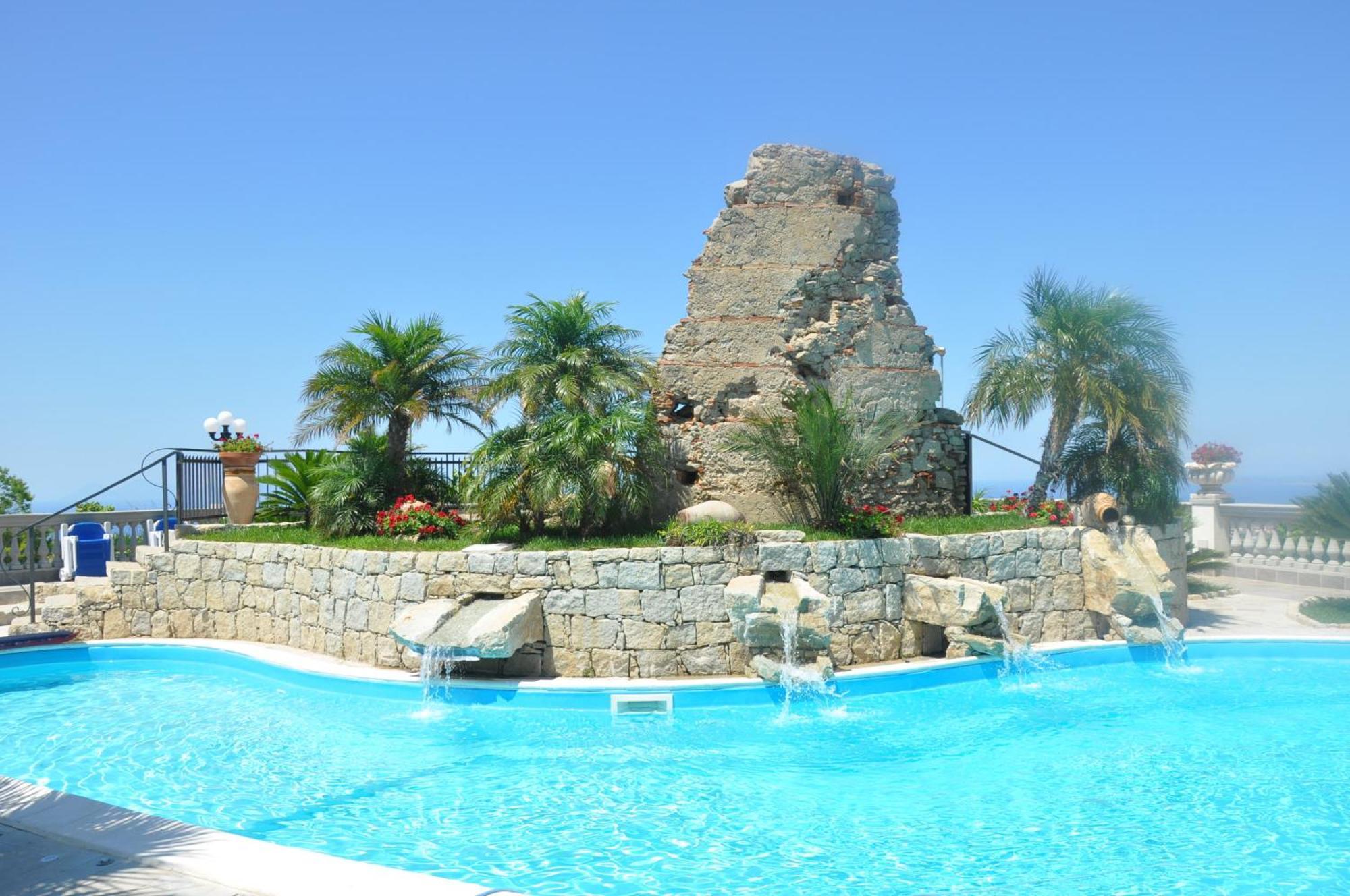 Hotel La Rosa Dei Venti 4*